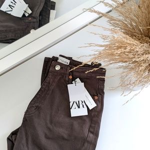 NWT ZARA 90'S SLIM SPLIT HEM JEANS